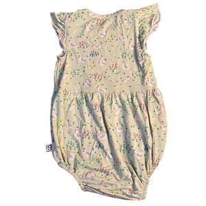Goosies light green bamboo chicken short sleeve ruffle snap‎ bubble SIZE 3-6M